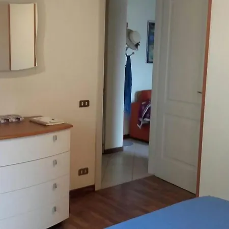 شقة Lovely Flat In